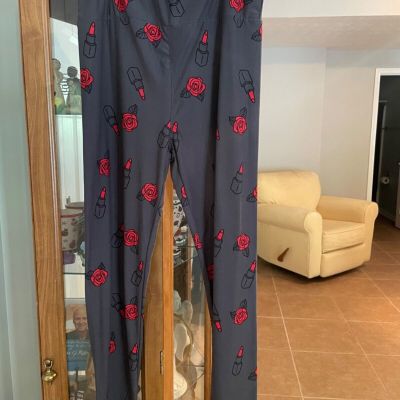 LulaRoe Leggings One Size Tall and Curvy Gray and Red Roses and Lipsticks Print