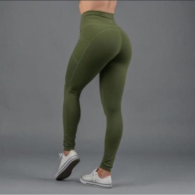 BuffBunny Luna Pocket Leggings in Avo Green Size M