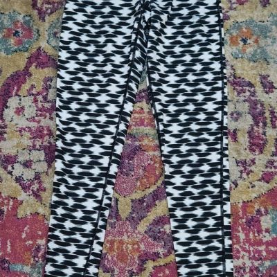 Women's NIKE Dri-Fit Size Small Blk/Wht Leggings Activewear Drawstring Workout