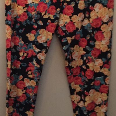 Red & Yellow Roses Design Lularoe T/C Leggings