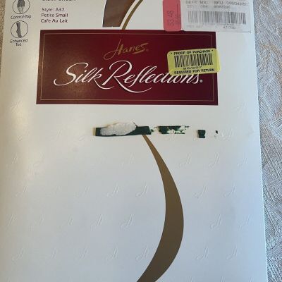 6 Pairs Of Vintage Hanes Silk Reflections Pantyhose/Hose Size Petite/Small New!
