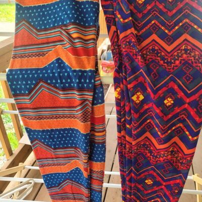 2 EUC Lularoe OS Leggings Bright Colors Blue, Pink Orange Geometric