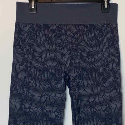 EUC Fabletics cropped floral athletic leggings