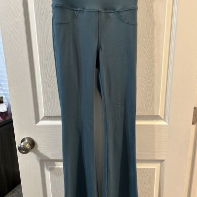 NWT Halara Juniors XS Trouser Style Flare Leggings Teal Blue 2 Pockets BARGAIN