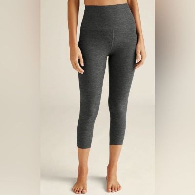 Beyond Yoga Spacedye Walk and Talk High Waisted Capri Legging Grey Black