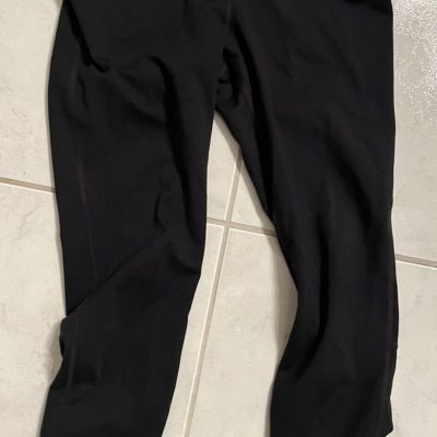 GAP Maturnity Leggings. Small. Black. Tie On Back Of Calf. Cross Over At Waist