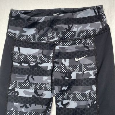 Nike Dri-fit XS Black & Gray Camo Capris Leggings Work Out Cross Fit Exercise