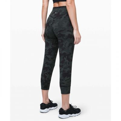 Lululemon Align Jogger Crop *23