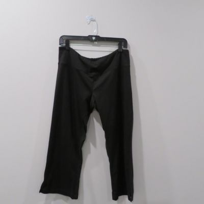 Marika Black Crop Flare Leggings