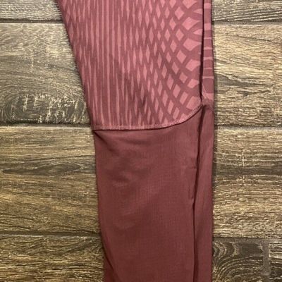 ALO YOGA Motion Mesh Leggings Soft Mulberry L Size Large With Waist Pocket