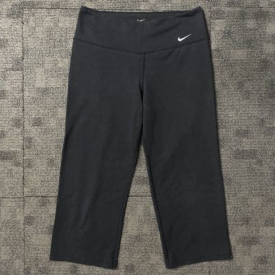 Nike Shorts Women Small Black Dri-fit Cropped Legend 2.0 Loose Workout Gym