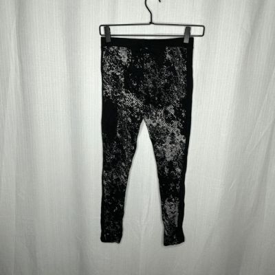 Aqua Black 7/8 Length Leggings