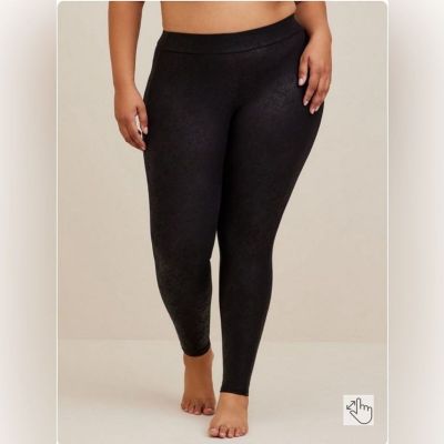 Torrid Full Length Signature Waist Crackle Leggings in Black, Size 2X