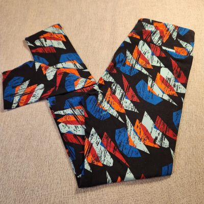 Lularoe Leggings OS One Size Colorful Pattern Black Background