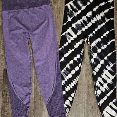 NWT & NWOT PINK Victoria Secret Seamless Workout Tights Blk/Wht and Purple Size