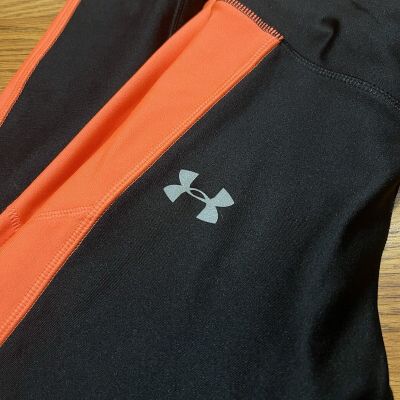 Under Armour Heat Gear Women's Size Small Black/Orange Fly-By Leggings