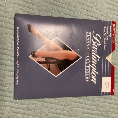 Ladies Basic Sheer Burlington Off White 448 Pantyhose Size Queen 2