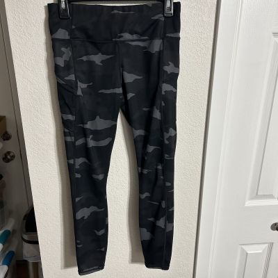 Athleta Leggings Womens S Workout Gym Stretch Lightweight Gray Camo Casual