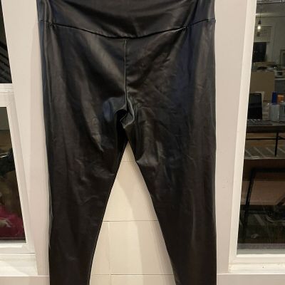 Cacia Faux Black Leather Leggings Sz 1X 27