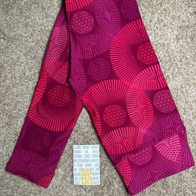 NEW LuLaRoe ONE SIZE Leggings PINK BURGUNDY AZTEC CIRCLES