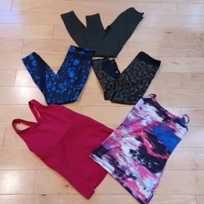 LULULEMON LOT of 5 / 3 Camo Cropped Leggings / 2 Tank Tops/ Gym Athletic Yoga 4