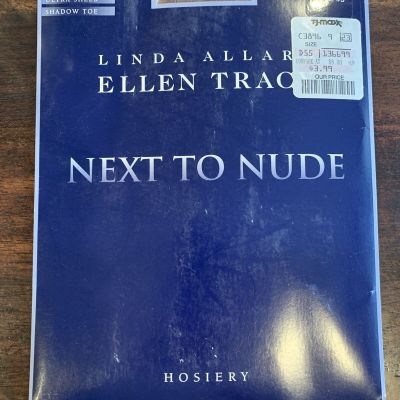 Ellen Tracy Next To Nude Pantyhose Control Top Shadow Tow Size 3 Nude NOS