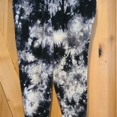Torrid Size 1 (1X) Black White Tie-Dye Dream Fleece Lounge Pants Jogger