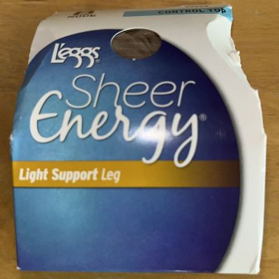 Leggs Sheer Energy 1 Pair. Light Support Leg B Nude 90655. Control Top