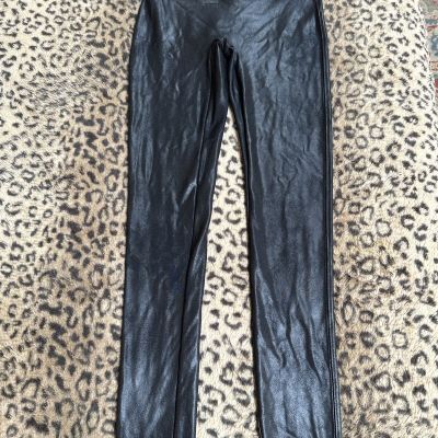 SPANX Black Shiny Leggings Pants Women’s Size Small Black Faux Leather