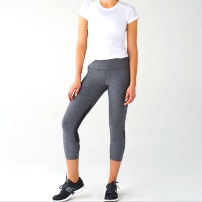 Lululemon pace rival crop legging size 4 heather grey mid rise workout gym pant