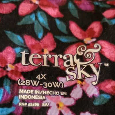 Terra & Sky Fitted Legging High Rise Floral Size 4X (28W/30W)  NWT