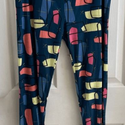 LuLaRoe One Size Tall & Curvy Stretch Leggings Shapes Pattern Multi Colored