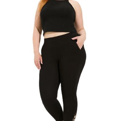 Torrid Size 3 3X Signature Waist Cropped Black Leggings w/ Lace Ankle Hem Accent