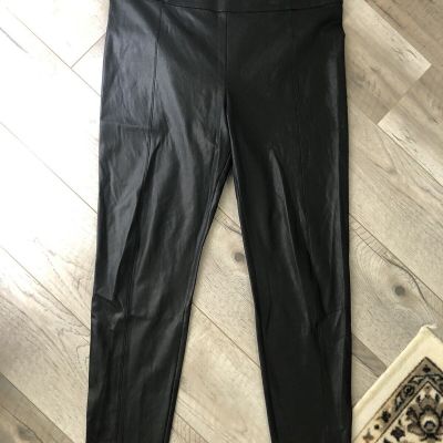 BCBG Maxazria Black Faux Leather Design Leggings Pants Matte Stretch Size Large