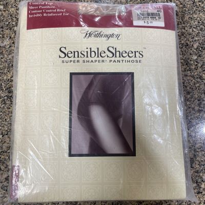 Worthington Sensible Sheers Control Top Pantyhose Queen Tall Sand X 3