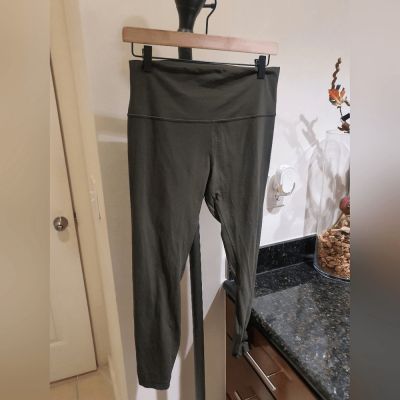 Lululemon Align Pant 25” size 10