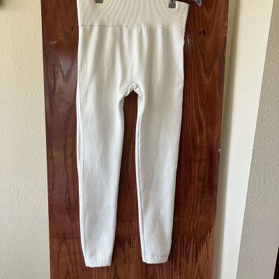 One 5 One Leggings Size Large XL White Ankle Length 43025c