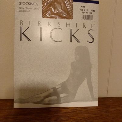 Berkshire KICKS Garter Lycra Stockings Nylons NUDE Sz C-D Vtg Unopened