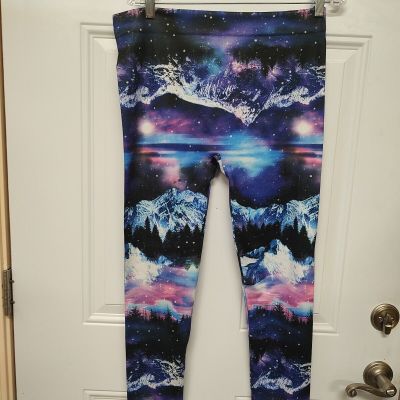 Women's XL Colorful Leggings Mountains And Sky Design