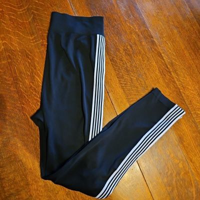 Lane Bryant Leggings Size G/H Sporty Black White Stripes