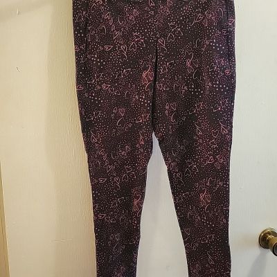 TORRID BLACK / RED HEARTS FULL LENGTH LEGGINGS  SIZE 0 (L/ 12)   NEW W/O TAGS