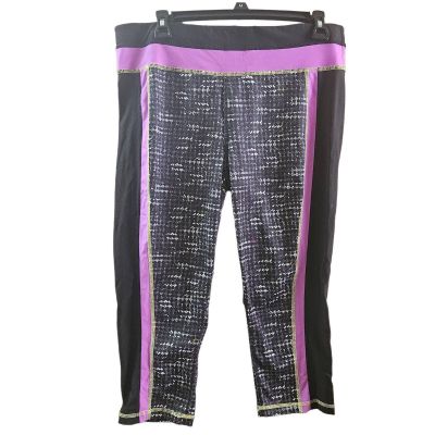 Black and Purple Capri Leggings Size Large