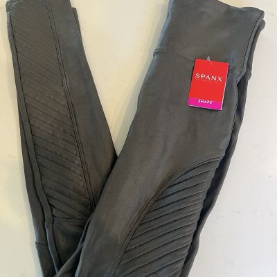 Spanx Faux Leather Leggings. BSize Small. New With Tags. Gunmetal