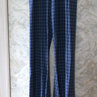 OFFLINE by AERIE Hugger Flare High Rise Leggings Pant Large Blue /multi geometri