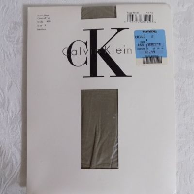 Vintage 1992 Calvin Klein CK size 3 style 800 ultra sheer bamboo nylon pantyhose