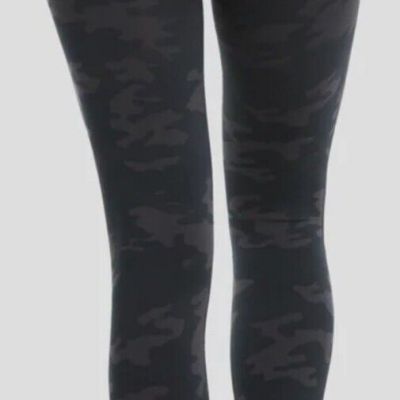 SPANX Leggings Women's XL High Rise Cropped Black Camo Look At Me New Activewear