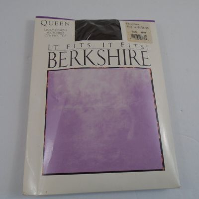 Berkshire Women's Queen Control Top Pantyhose 1x-2x Chocolate Opaque Vintage