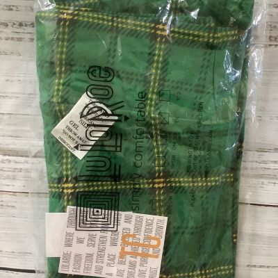 NWT LuLaRoe TC Tall Curvy Leggings - Green With Gold Design