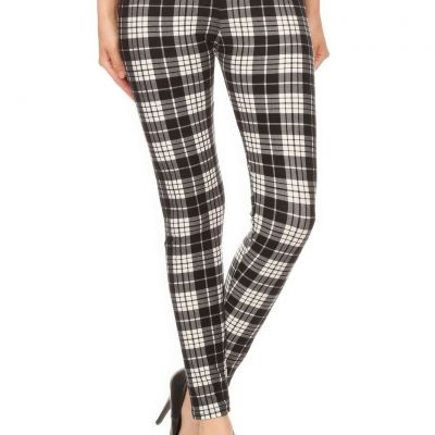 Plaid High Waisted Leggings In A Fitted Style, With An Elastic Waistband