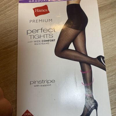 ?Hanes Premium Perfect Tights W/ Wide Comfort Waistband Black Pinstripe XX Large